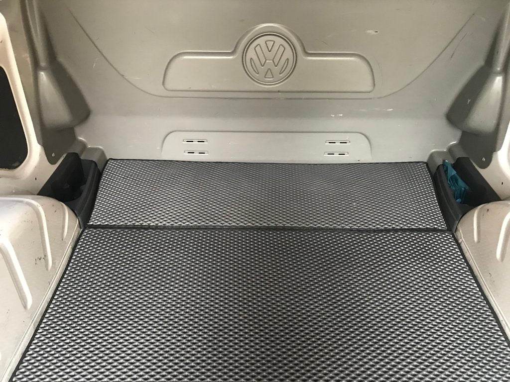 Trunk mat V1 MAXI (EVA, black) for Volkswagen Caddy 2010-2015 - Reelken Auto