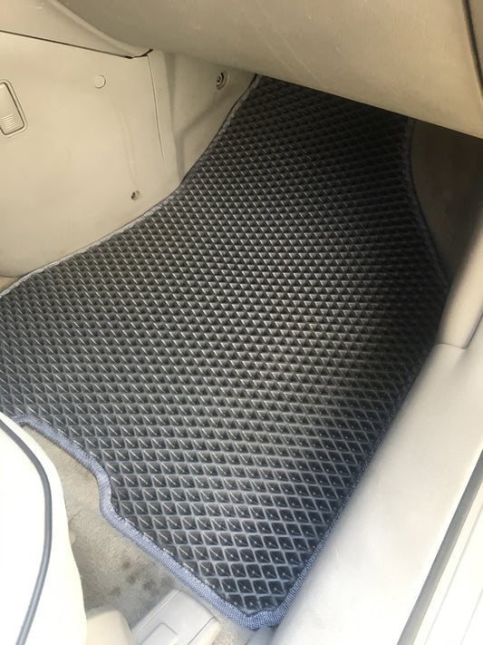 EVA Floor Mats (black) for Hyundai Tucson JM 2004- - image 2