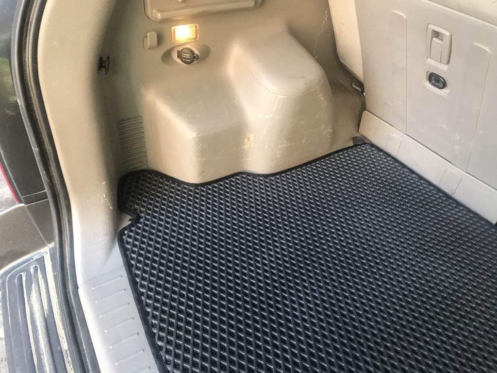 Trunk mat (EVA, black) for Hyundai Tucson JM 2004↗ - Reelken Auto