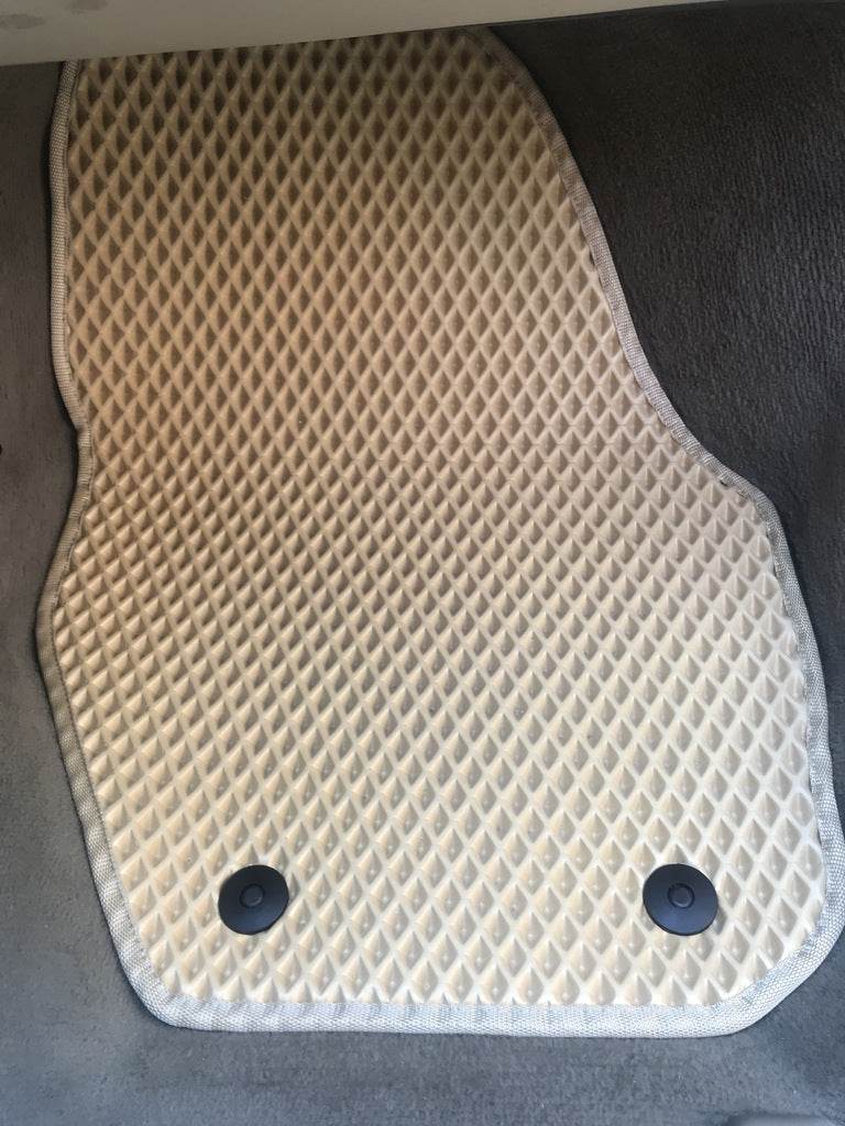 EVA mats (beige) for Volvo XC60 2009-2017 - Reelken Auto