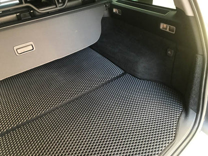 Trunk mat with 2 parts (EVA, black) for Volvo XC70 2007-2013 - Reelken Auto