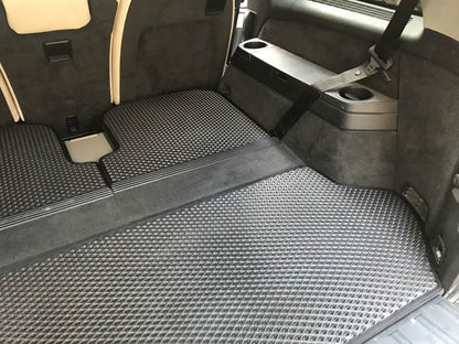Trunk mat with 3 parts (EVA, black) for Volvo XC90 2002-2014 - Reelken Auto