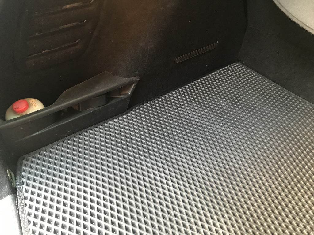 Trunk mat (EVA, black) SW for Renault Megane III 2009-2016 - Reelken Auto