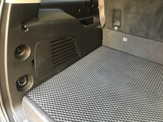 Trunk mats (EVA, black) for Chevrolet Suburban 2014-2019 - Reelken Auto