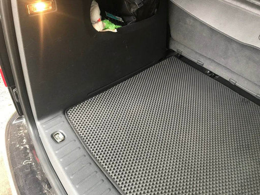 Trunk mat standard (EVA, Black) for Volkswagen Caddy 2010-2015 - Reelken Auto