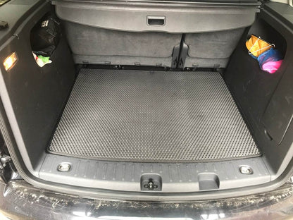 Trunk mat standard (EVA, Black) for Volkswagen Caddy 2010-2015 - Reelken Auto