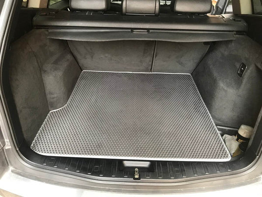 Trunk mat (EVA, black) for BMW X3 E-83 2003-2010 - Reelken Auto