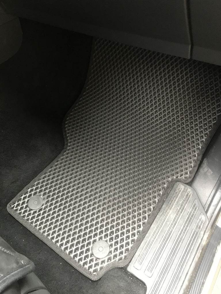 EVA mats (black) for Volkswagen Amarok 2010-2022 - Reelken Auto