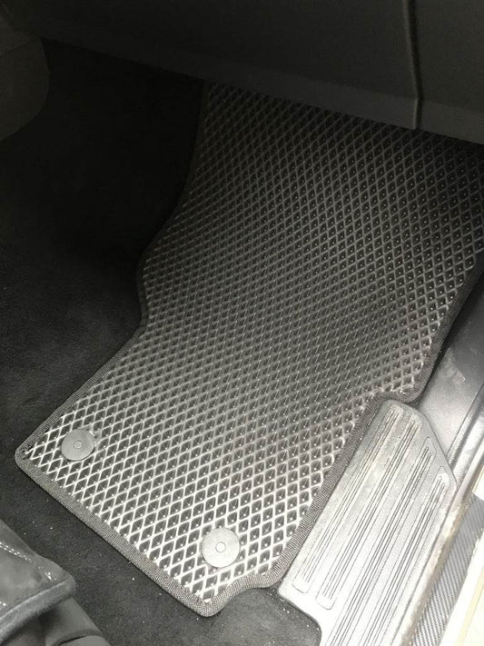 EVA mats (black) for Volkswagen Amarok 2010-2022 - Reelken Auto