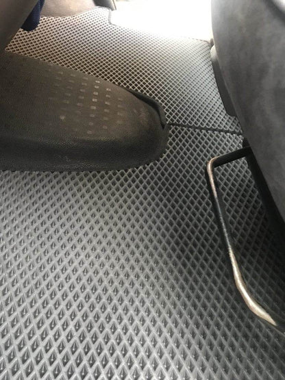 EVA floor mats (black, front, for 2+1) for Volkswagen T5 2010-2015 - Reelken Auto