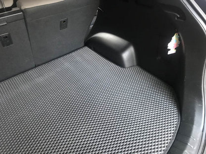 Trunk mat (EVA, black) (5 places) for Hyundai Santa Fe 3 2012-2018 - Reelken Auto