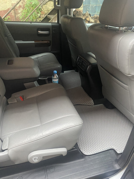 3-row polyurethane mats (EVA, gray) for Toyota Sequoia 2007-2022 - image 2