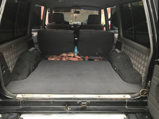Trunk Mat Long (EVA, Black) for Nissan Patrol Y60 1988–1997 - image 1