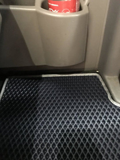 EVA floor mats 2nd row for orig. Cargo-Passenger (black) for Volkswagen Crafter 2006-2016 - image 3