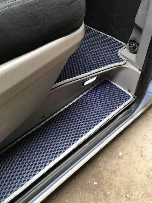 Door sill mats (3 pcs, EVA, black) for Mercedes Sprinter W906 2006-2018 - Reelken Auto