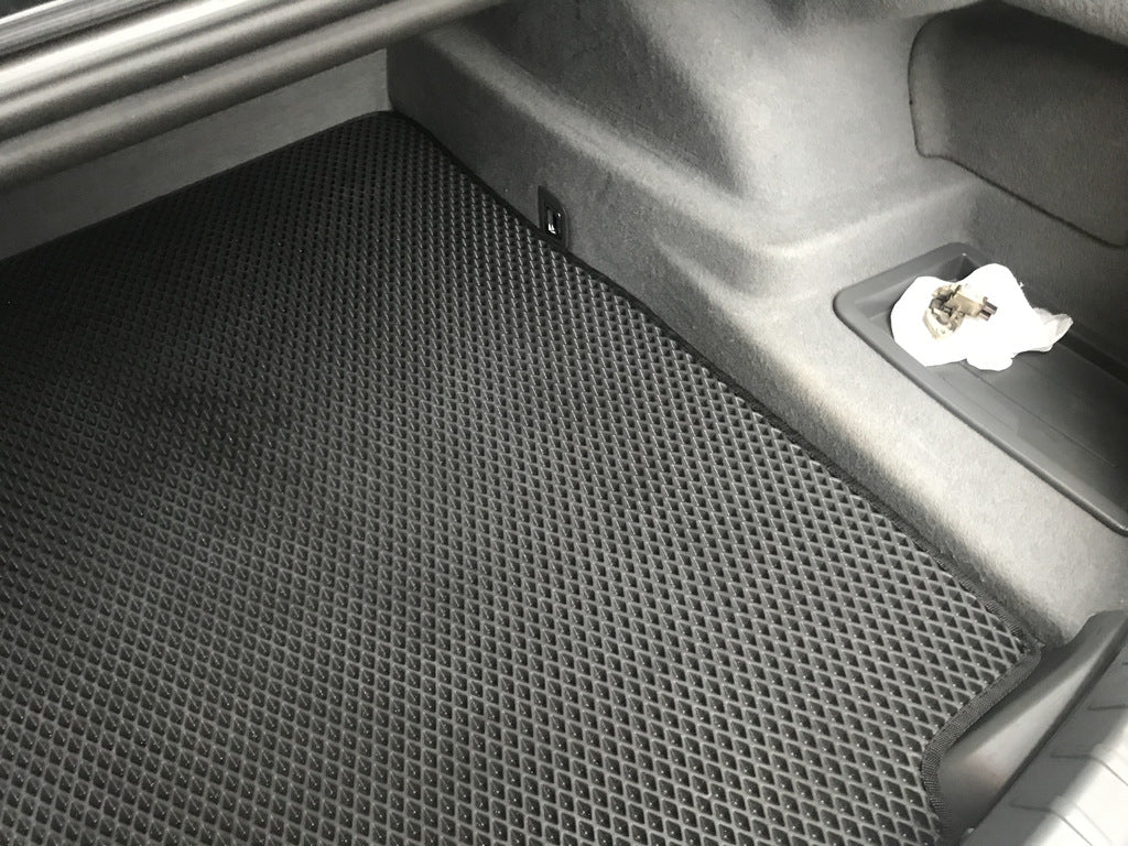 EVA Trunk Mat (for F02, Black) for BMW 7 Series F01/F02 2008-2015 - image 4