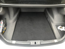 Trunk mat (EVA, black) for BMW 7 series F01/F02 - Reelken Auto