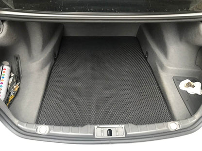 Trunk mat (EVA, black) for BMW 7 series F01/F02 - Reelken Auto