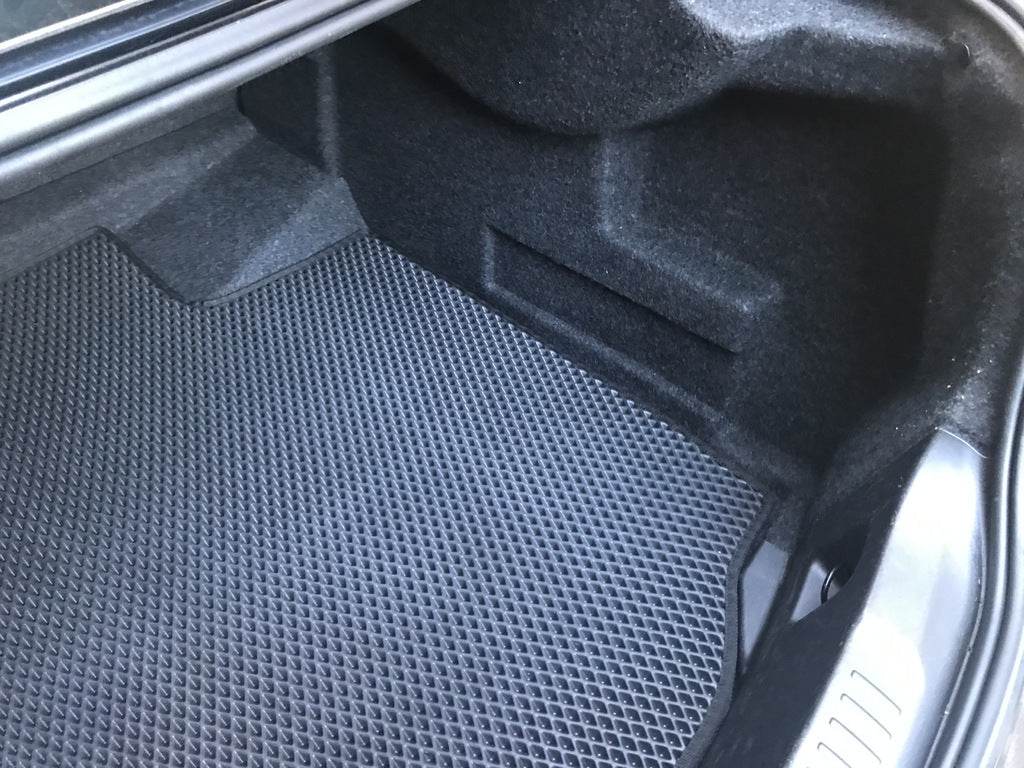 Trunk mat (EVA, black) for Chevrolet Malibu 2011-2018 - Reelken Auto