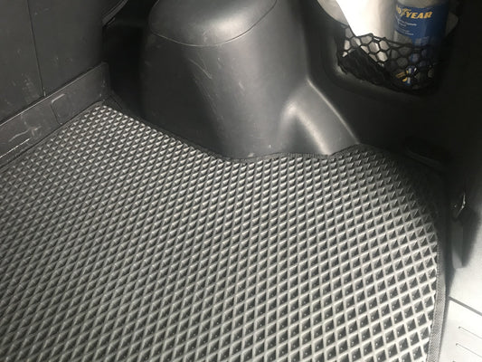 Trunk Mat (EVA, Black) for Kia Sportage 2004-2010 - image 2