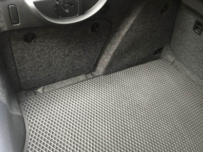 Liftback trunk mat (EVA, black) for Skoda Superb 2009-2015 - Reelken Auto