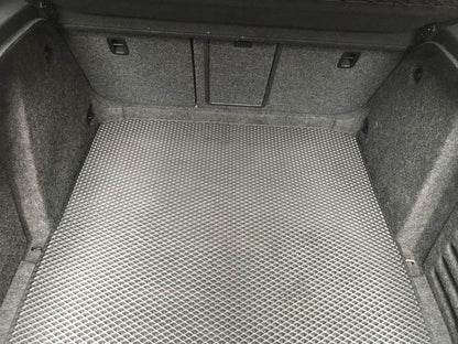 Liftback trunk mat (EVA, black) for Skoda Superb 2009-2015 - Reelken Auto