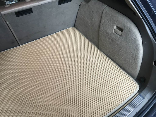 Trunk mat (EVA, beige) for Audi A4 B7 2004-2008 - Reelken Auto
