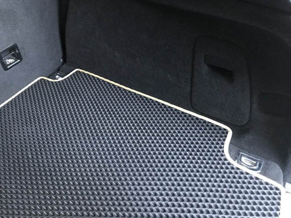 Trunk mat with subwoofer (EVA, black) for Porsche Cayenne 2010-2017 - Reelken Auto