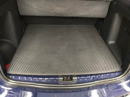 EVA trunk mat (Black) for Renault Duster 2008-2017 - Reelken Auto