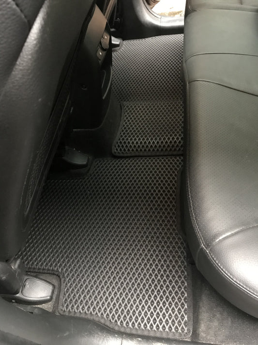 Floor mats 2012-2014 (EVA, black) for Kia Sorento II XM 2009-2014 - image 2