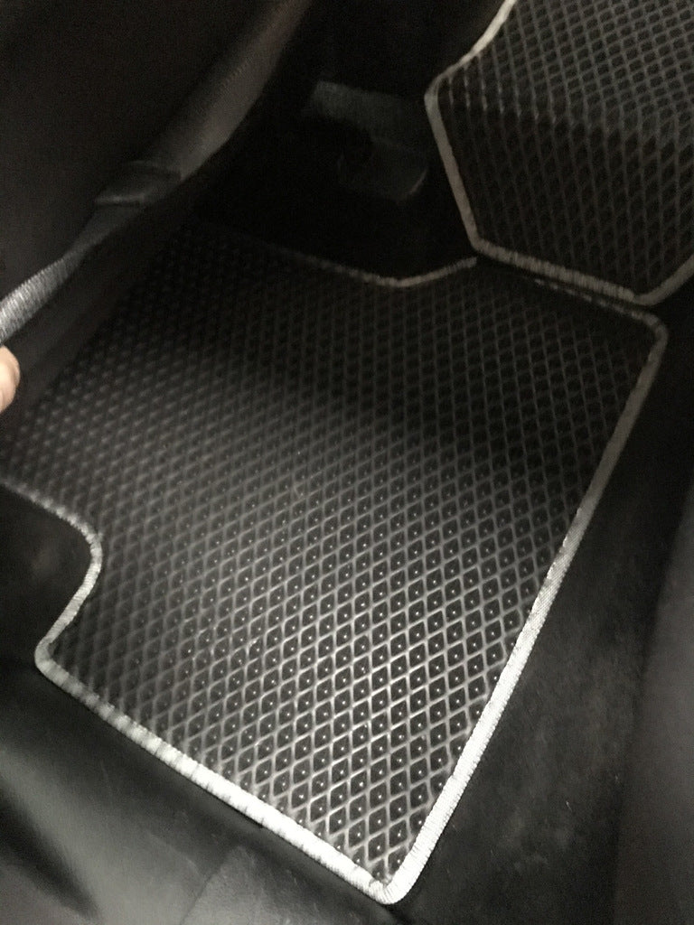 EVA Floor Mats (black) for Jeep Cherokee KL 2013- - image 5