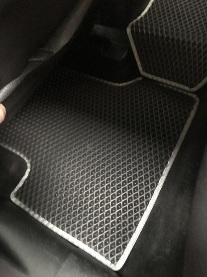 EVA Floor Mats (black) for Jeep Cherokee KL 2013- - image 5