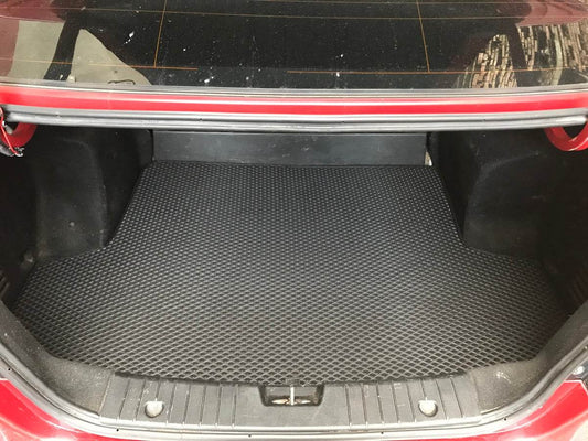Trunk mat (EVA, black) for Chevrolet Aveo T200 2002-2008 - Reelken Auto
