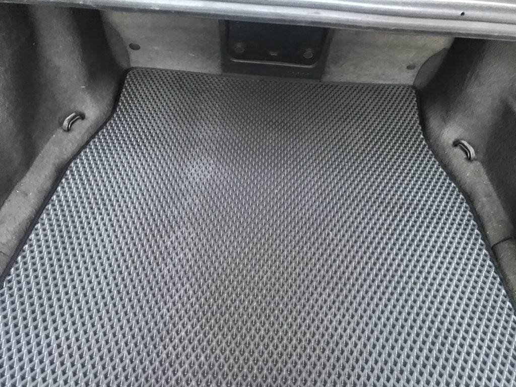 Trunk mat (EVA, black) for BMW 7 series E-38 1994-2001 - Reelken Auto