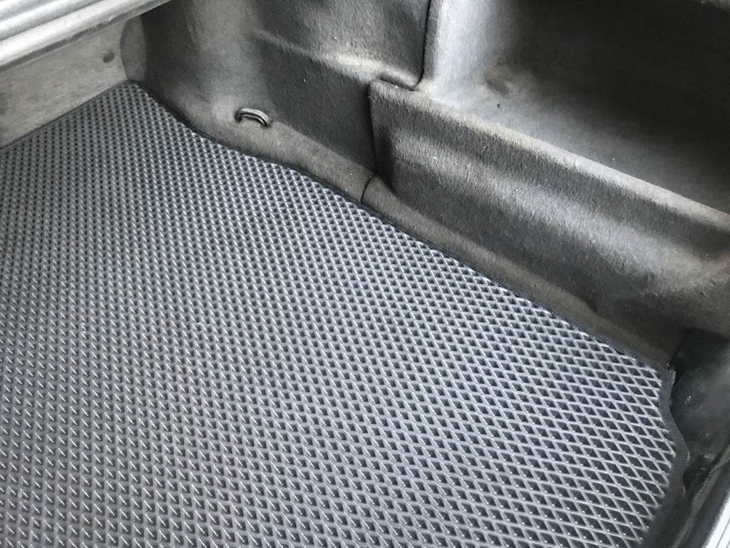 Trunk mat (EVA, black) for BMW 7 series E-38 1994-2001 - Reelken Auto