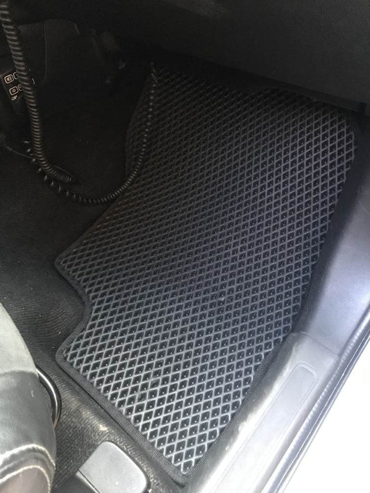 EVA mats P-HEV (black) for Mitsubishi Outlander 2012-2021 - Reelken Auto