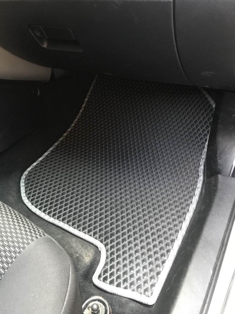 EVA mats (black) for Mitsubishi Galant 2003-2012 - Reelken Auto