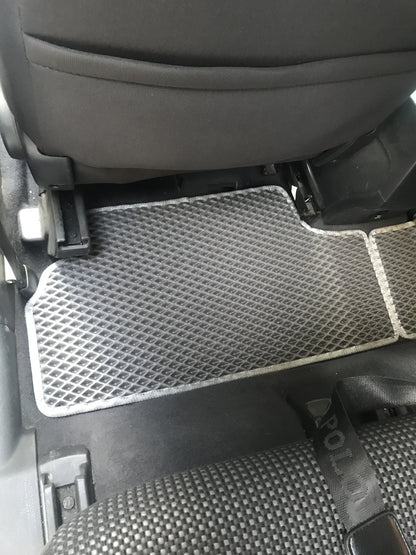 EVA Floor Mats (black) for Toyota Corolla Verso 2004-2009 - image 6