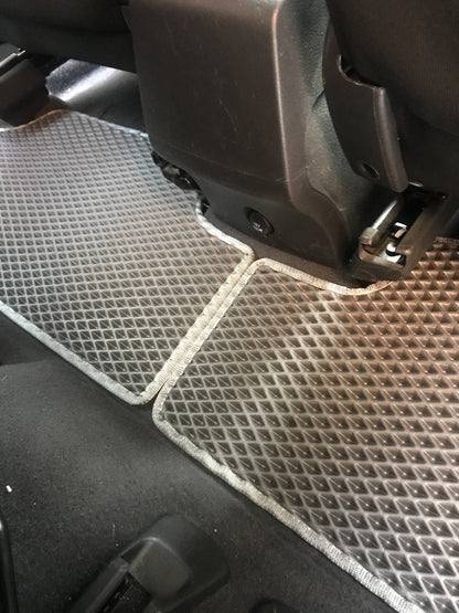 EVA Floor Mats (black) for Toyota Corolla Verso 2004-2009 - image 2