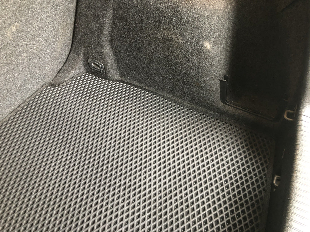 Trunk Mat (HB, EVA, Black) for Volkswagen Golf 5 2003-2009 - image 4