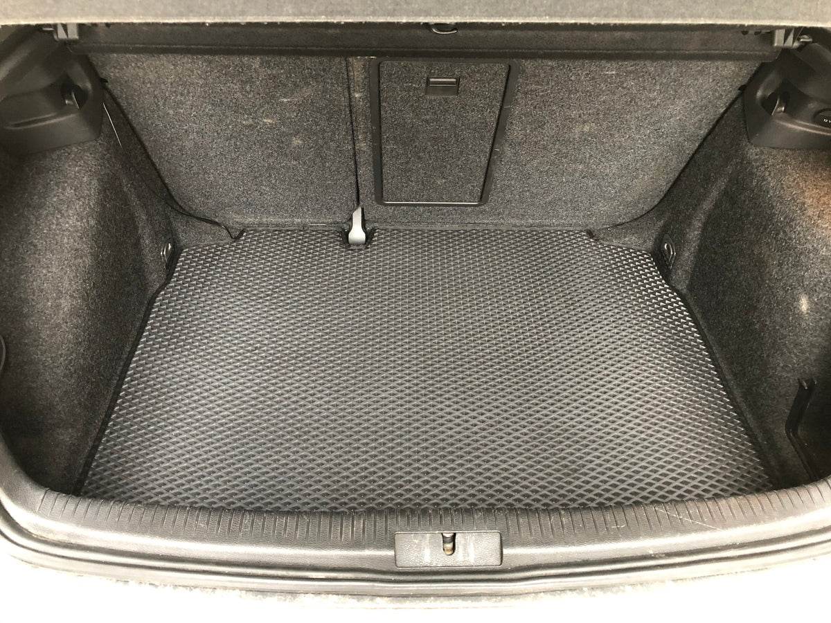 Trunk mat (HB, EVA, black) for Volkswagen Golf 5 - Reelken Auto