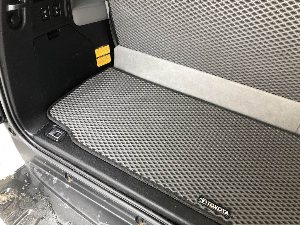 Trunk mats (EVA, black) for Toyota Sequoia 2007-2022 - Reelken Auto