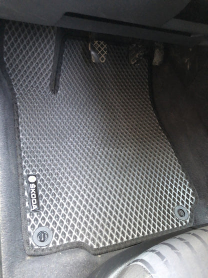 EVA Floor Mats (black) for Skoda Octavia I Tour A4 1996-2010 - image 5