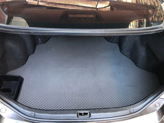 Trunk mat (EVA, black) for Toyota Camry 2006-2011 - Reelken Auto
