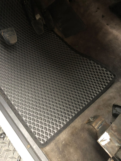 EVA Floor Mats (black) for Toyota Land Cruiser 70 1984- - image 1