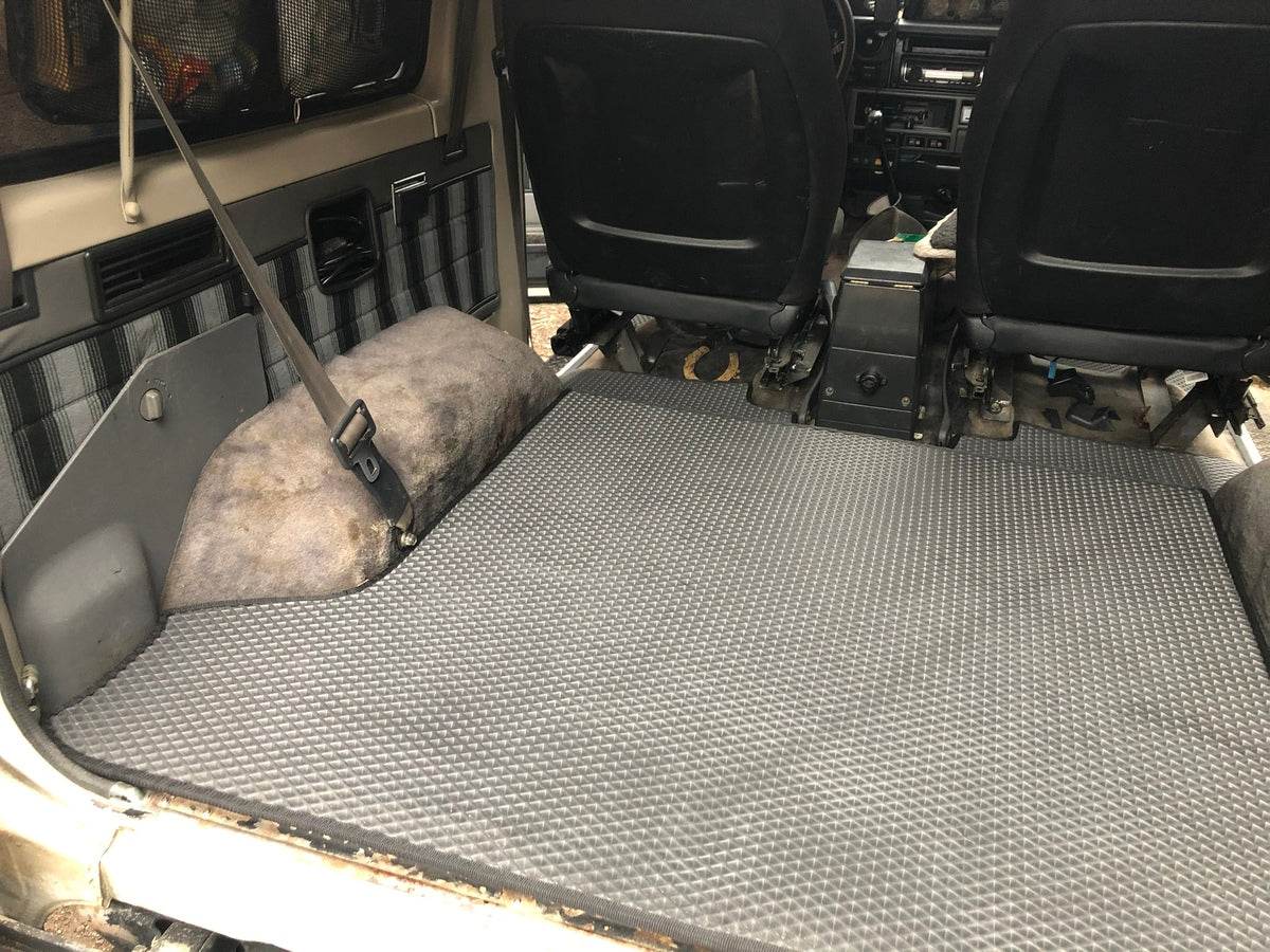 Trunk mat without rear seats (EVA, black) for Toyota Land Cruiser 70 - Reelken Auto