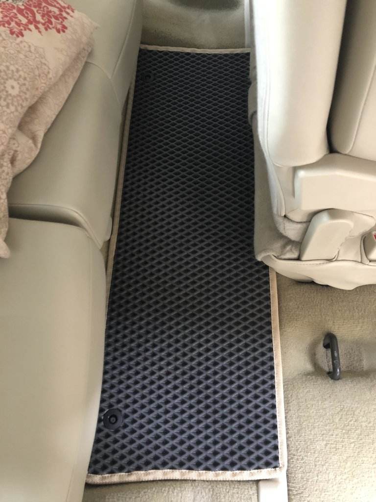 Interior mats, 3 rows (EVA, black) for Nissan Armada 2016-2024 - Reelken Auto