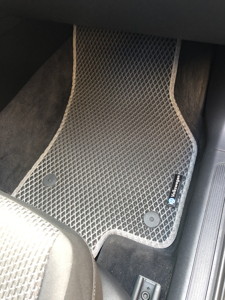 EVA Floor Mats (EU, Black) for Volkswagen Passat B8 2015-2023 - image 3