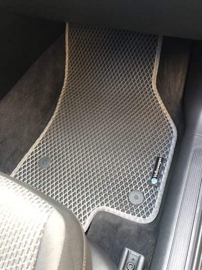 EVA Floor Mats (EU, Black) for Volkswagen Passat B8 2015-2023 - image 3