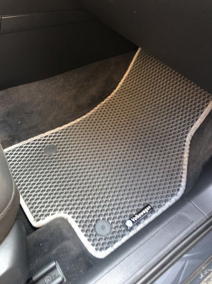 EVA Floor Mats (EU, Black) for Volkswagen Passat B8 2015-2023 - image 4